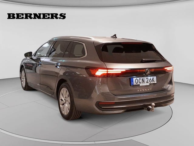 Volkswagen Passat 2025 – bild 3