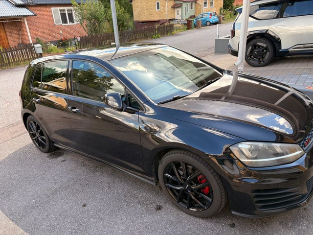 Volkswagen Golf VII 2014