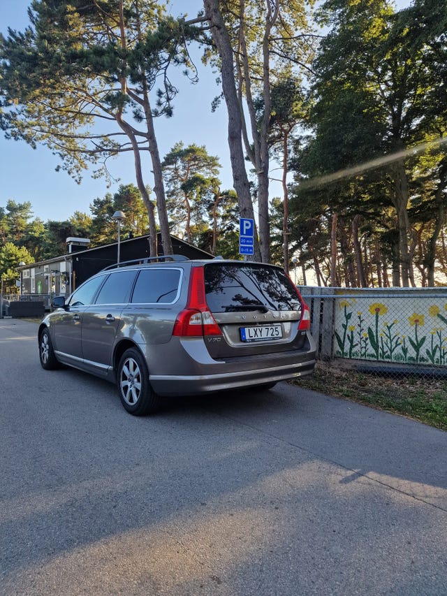 Volvo V70 2012