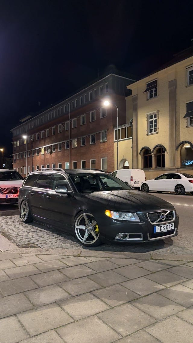 Volvo V70 2011