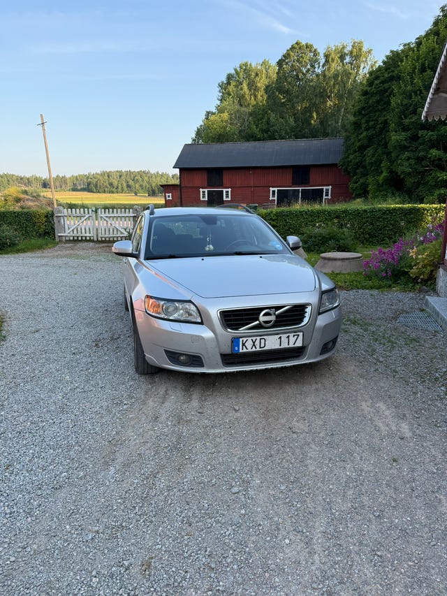 Volvo V50 2011