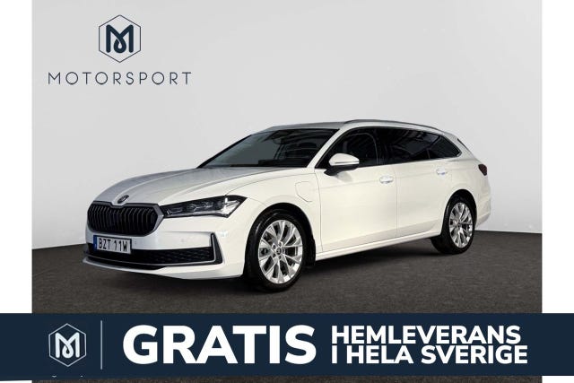Skoda Superb 2025