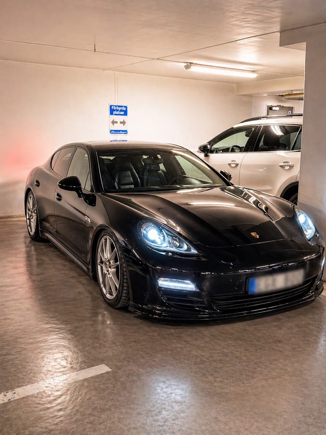 Porsche Panamera 2012