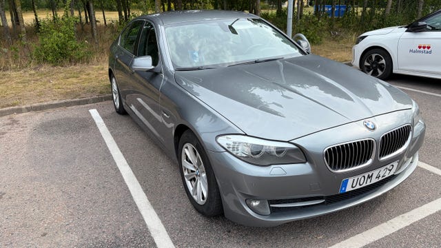 BMW 523i 2010