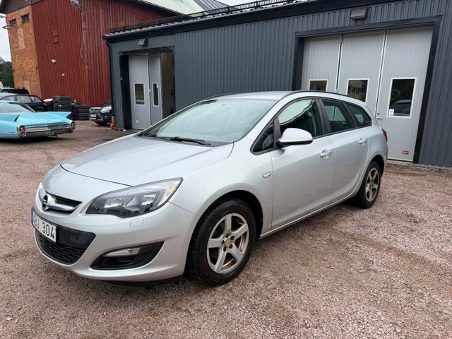 Opel Astra 2013
