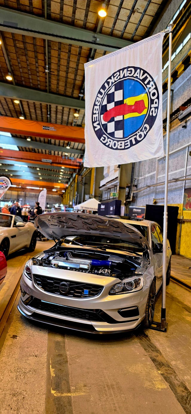 Volvo V60 2016