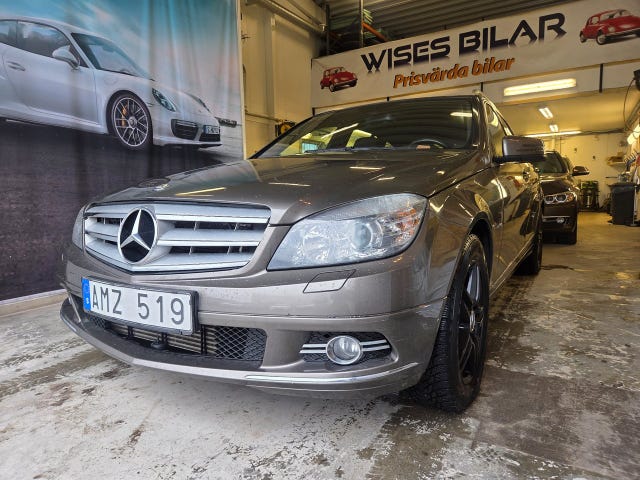 Mercedes-Benz C180 2010