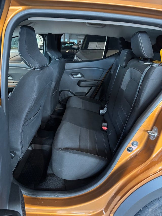 Dacia Sandero Stepway 2023 – bild 4