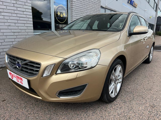 Volvo V60 2011