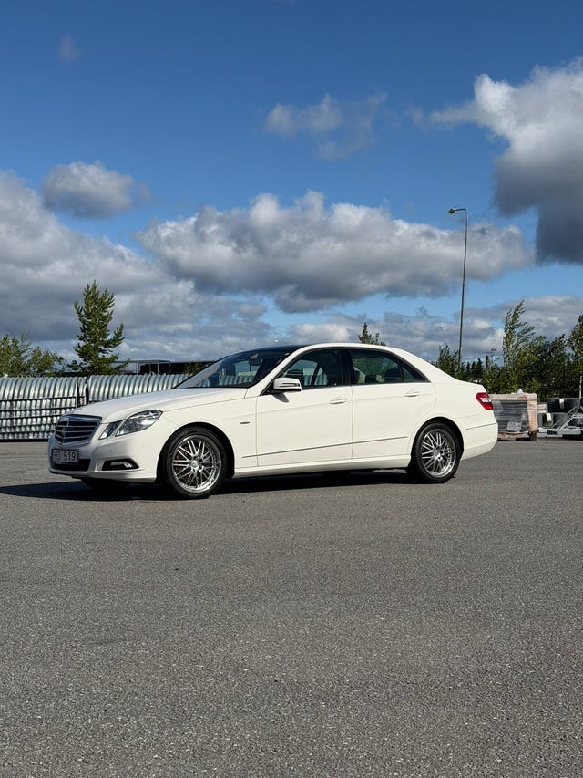 Mercedes-Benz E350 2010