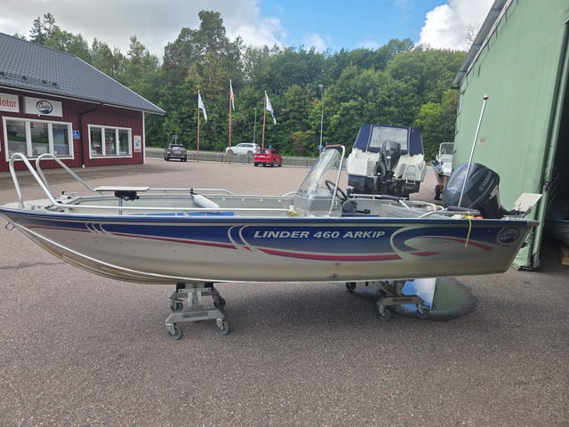 Linder 460 arkip med Yamaha F40