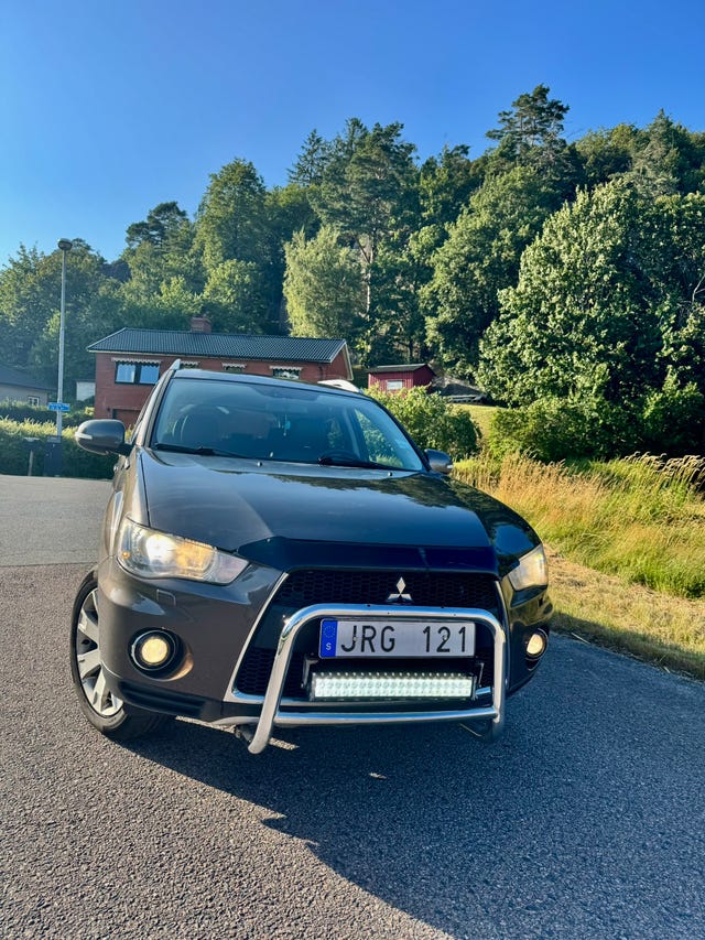 Mitsubishi Outlander 2010
