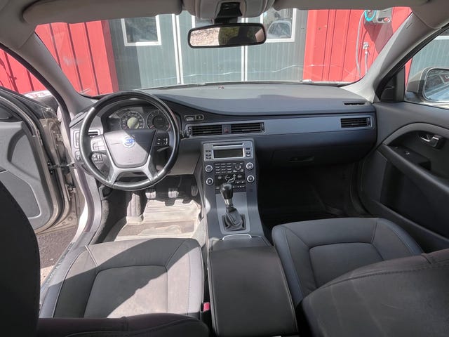 Volvo V70 2011 – bild 3