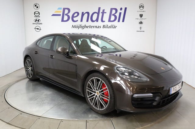 Porsche Panamera GTS 2019
