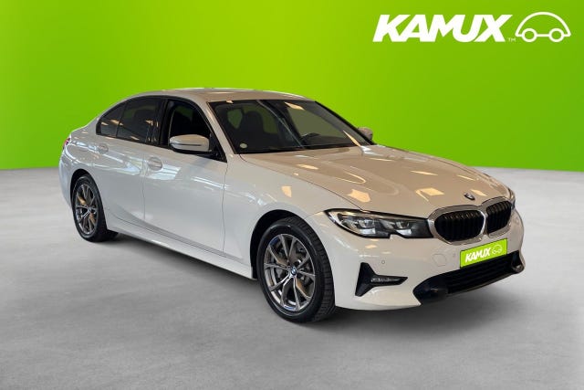 BMW 330e 2021