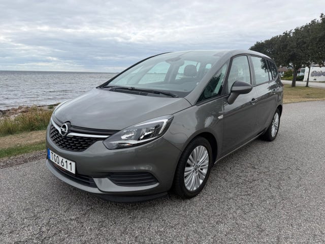 Opel Zafira 2017