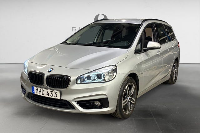 BMW 218 2016