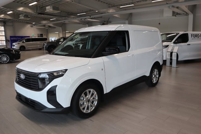Ford Transit Courier 2026