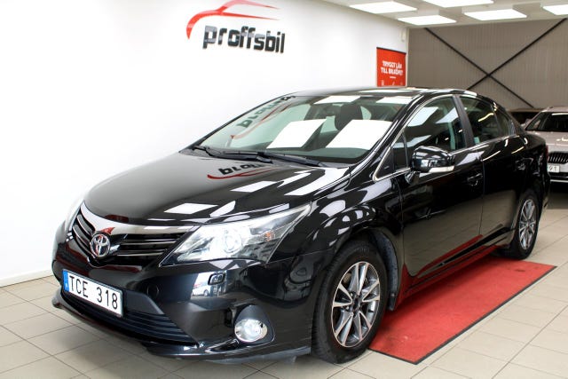 Toyota Avensis 2013
