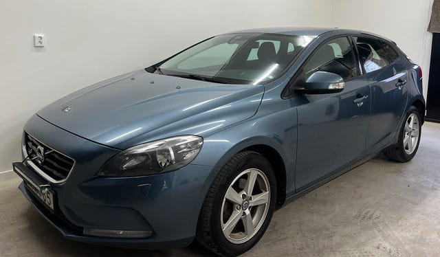 Volvo V40 2013