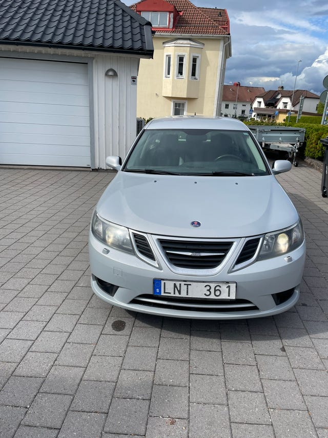 Saab 9-3 2010