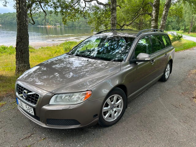 Volvo V70 2011