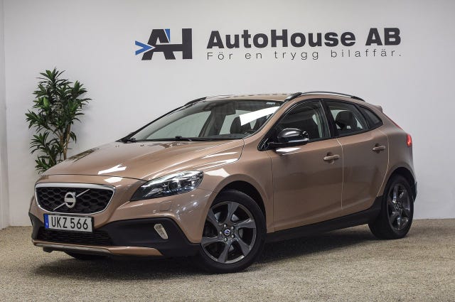 Volvo V40 Cross Country 2014