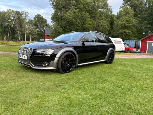 Audi A4 allroad 2015