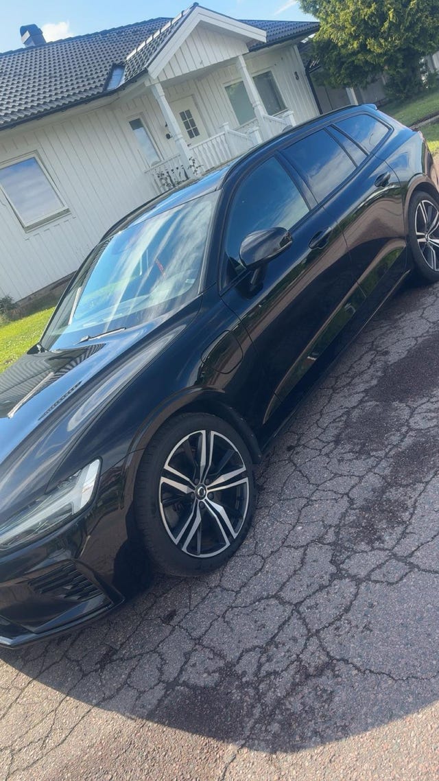 Volvo V60 2020