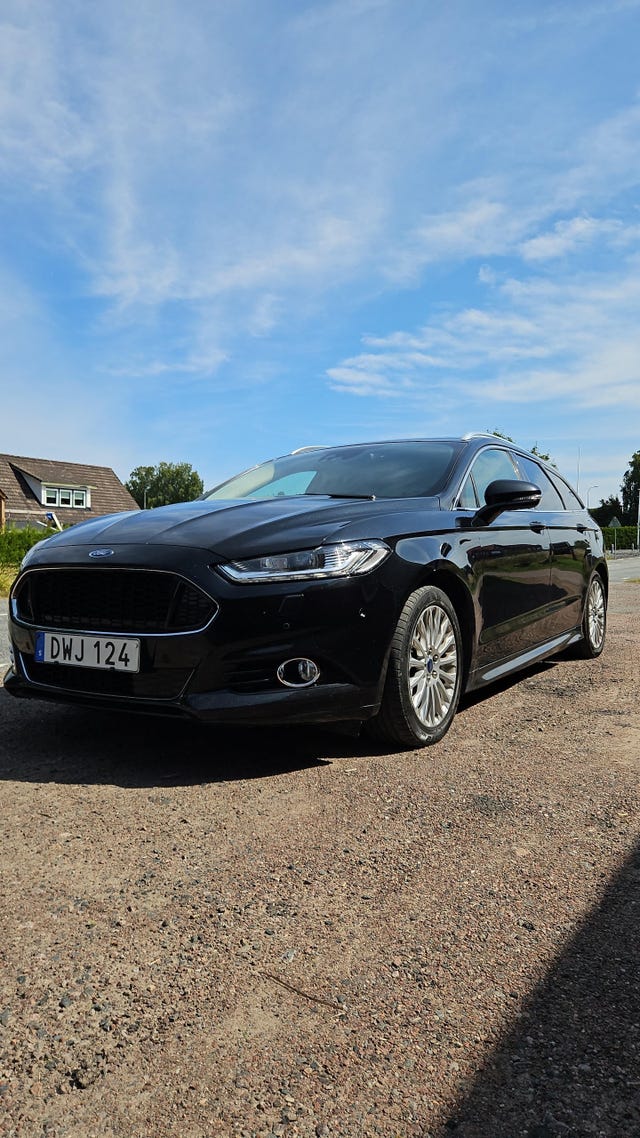 Ford Mondeo 2015