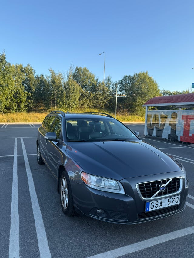 Volvo V70 2008