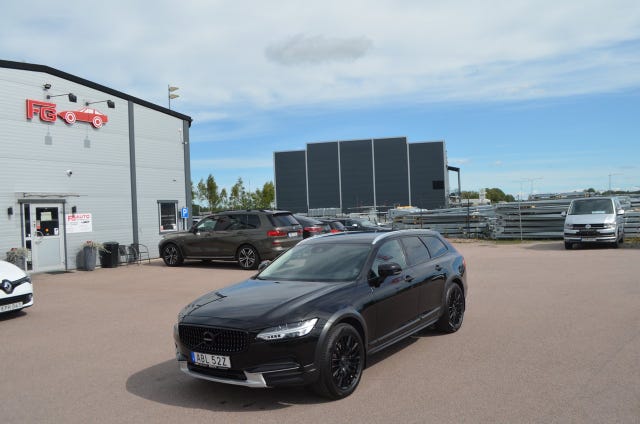 Volvo V90 Cross Country 2019