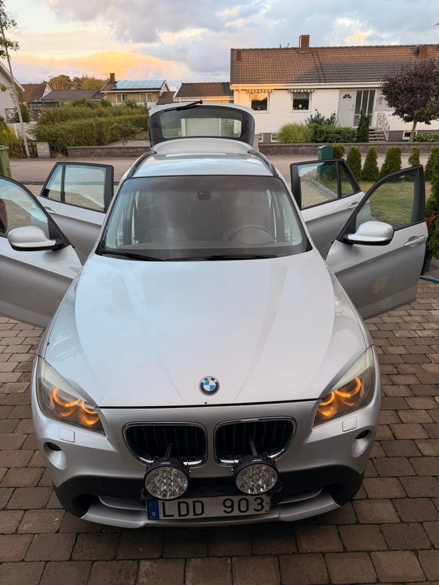 BMW X1 2011