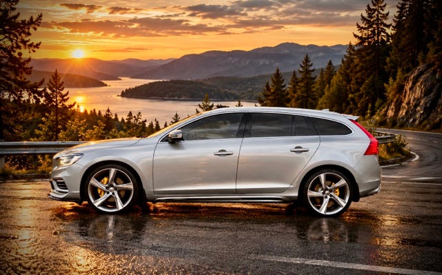 Volvo V60 2015