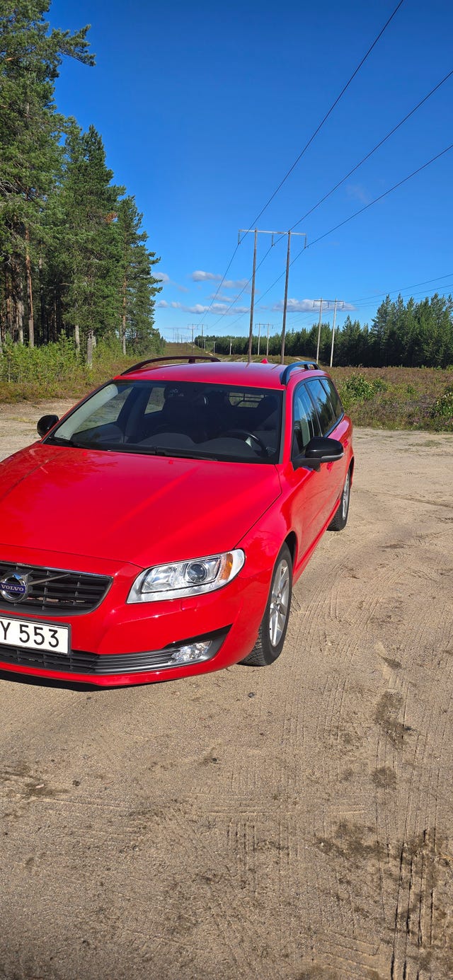 Volvo V70 2015