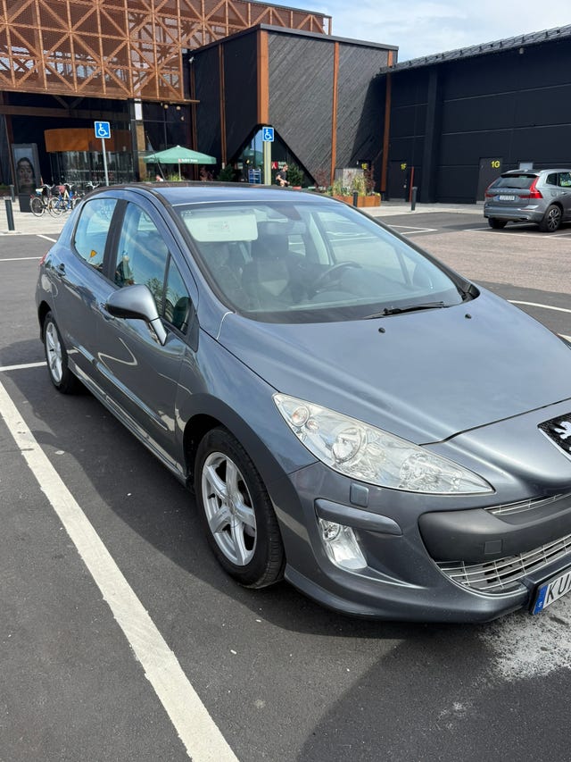 Peugeot 308 2010