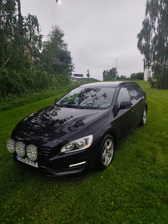 Volvo V60 2015