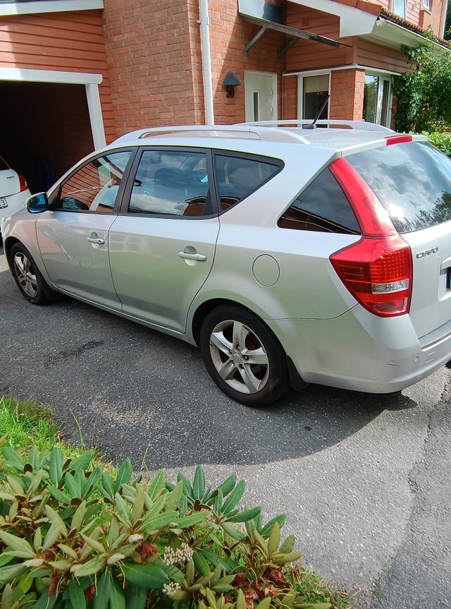 Kia Ceed 2011