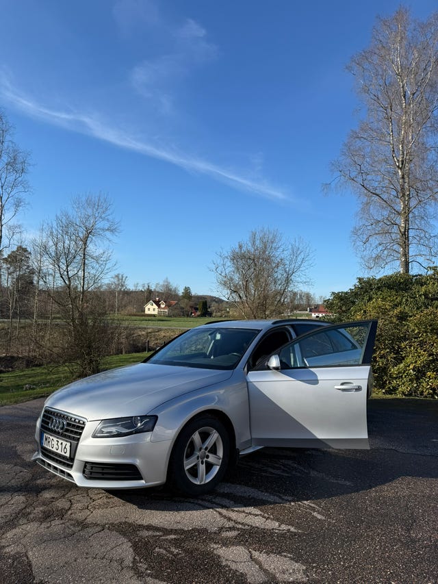 Audi A4 2011