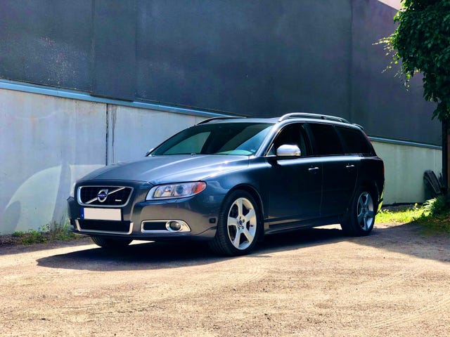 Volvo V70 2011