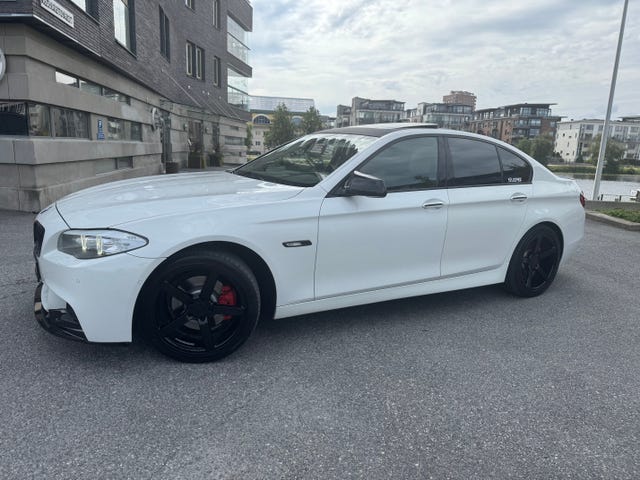 BMW 523i 2011