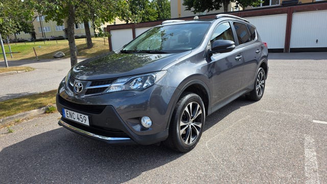 Toyota RAV4 2015