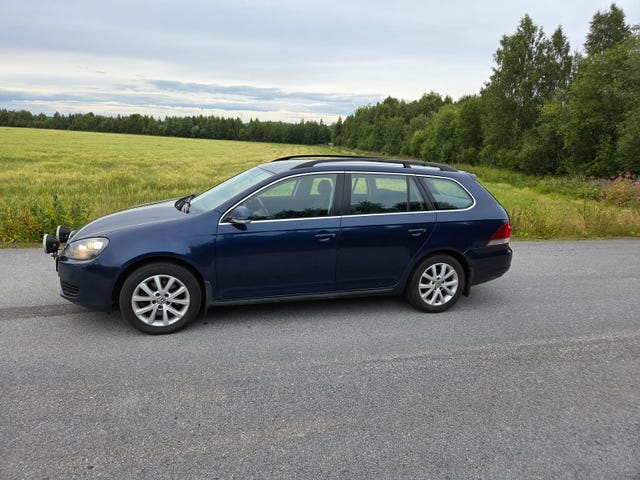 Volkswagen Golf VI 2011