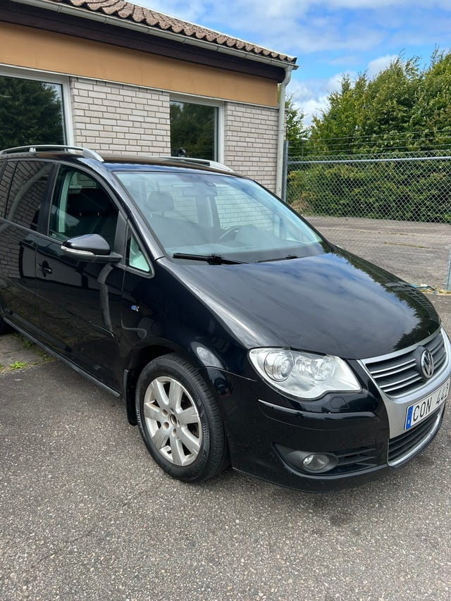Volkswagen Touran 2010