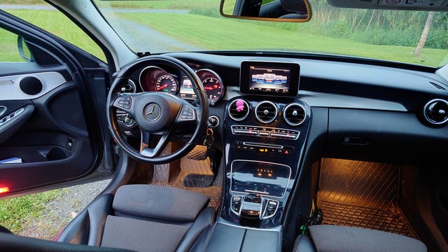 Mercedes-Benz C220 2017 – bild 3