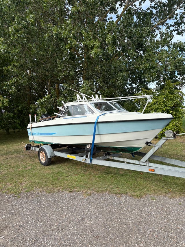 Flipper 575 ht