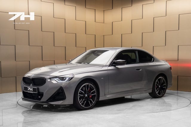 BMW M240i 2025