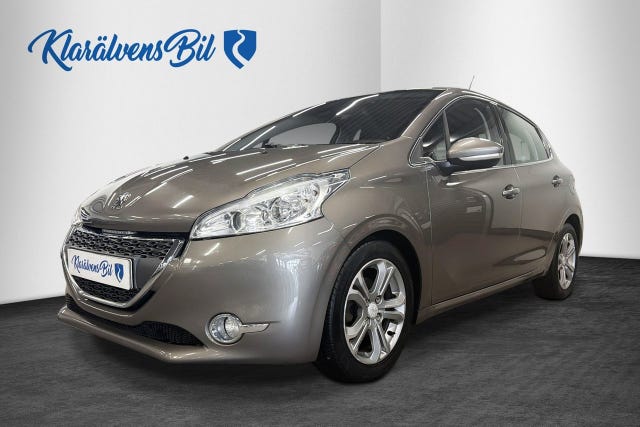 Peugeot 208 2012
