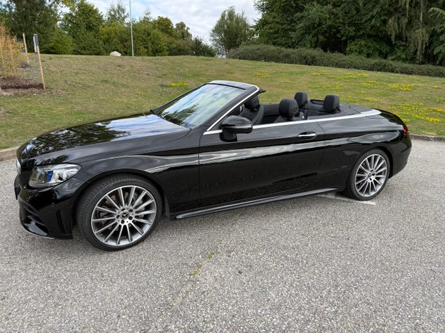Mercedes-Benz C300 2021