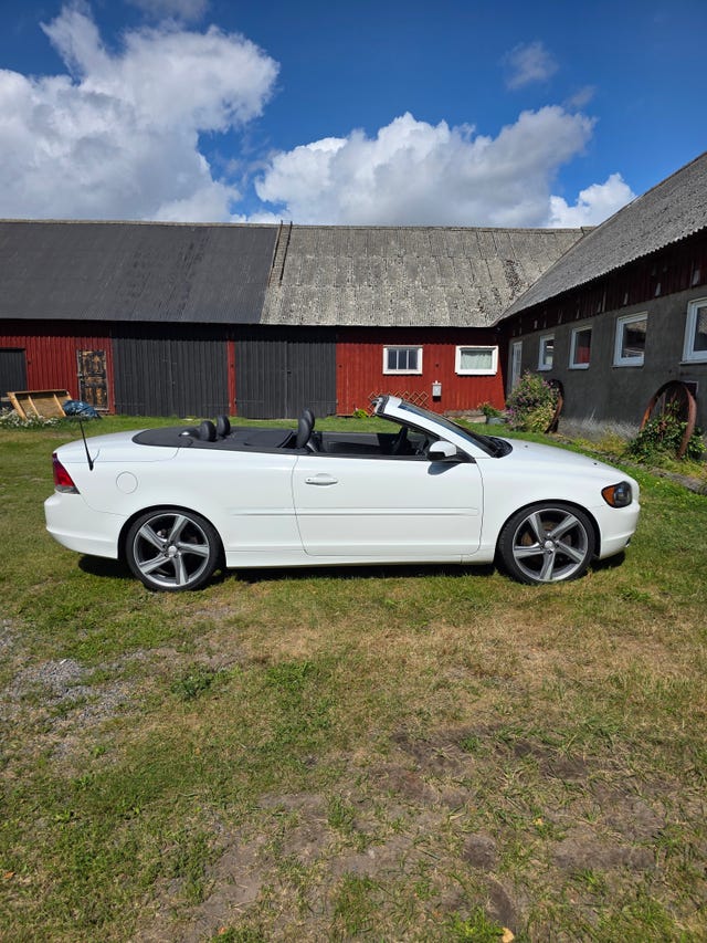 Volvo C70 2009